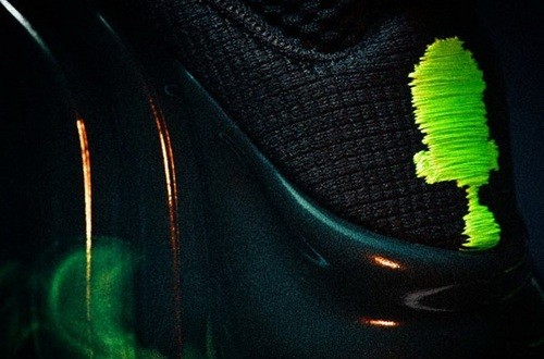 Nike Air Foamposite One ParaNorman 神秘曝光