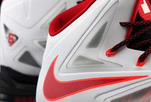 Nike LeBron X Home 新作發表