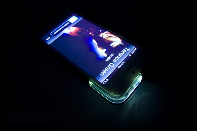 SPARX iPhone 5 LED 燈光提示保護殼
