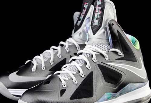 Nike LeBron X Prism 發售日期確立