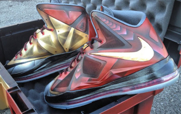 Nike LeBron X Ironman 3 客製化鞋款