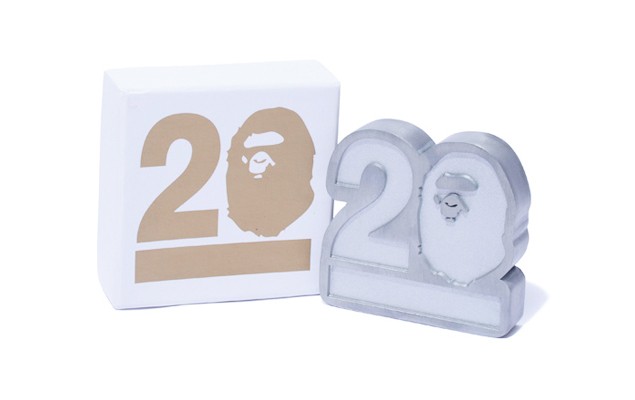 BAPE 20周年 金屬非賣紀念紙鎮