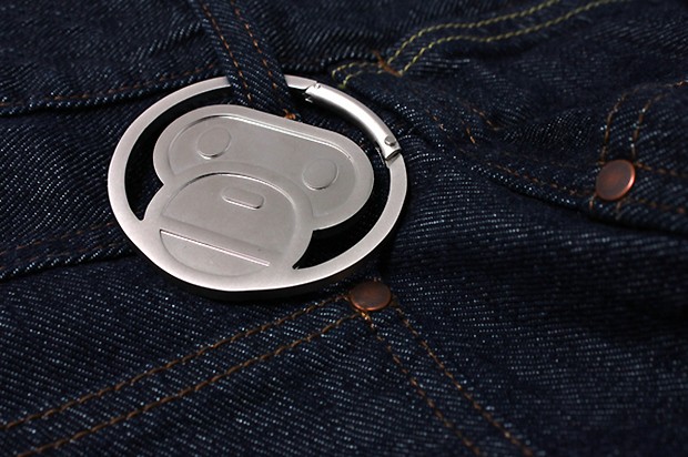 A Bathing Ape BABY MILO KARABINER 掛環