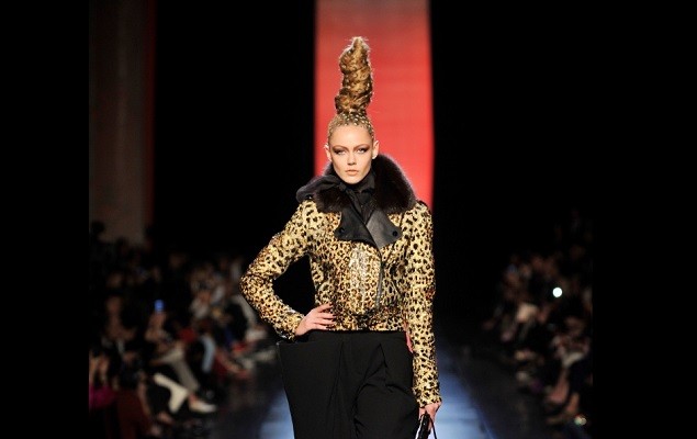 Jean Paul GAULTIER 2013 秋/冬 Haute Couture 華麗”豹”戲團 秀展一覽