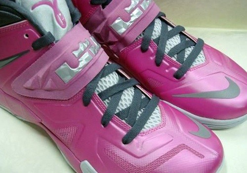Nike Zoom Soldier VII Think Pink 甜美呈現