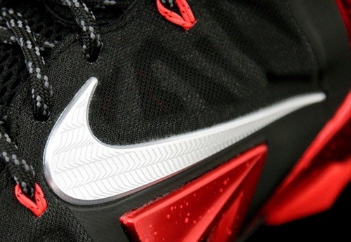 Nike LeBron XI Heat 首度實作曝光