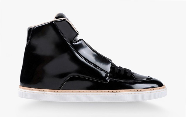 Maison Martin Margiela 2013 秋/冬 High-Top Black Patent Leather Sneaker 新作鞋款