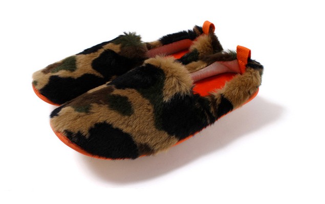 A Bathing Ape 2013 秋/冬 1ST CAMO 室內拖鞋