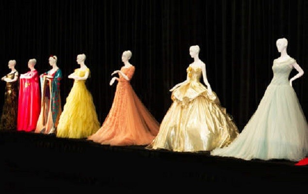 時尚品牌集結打造迪士尼公主晚禮服