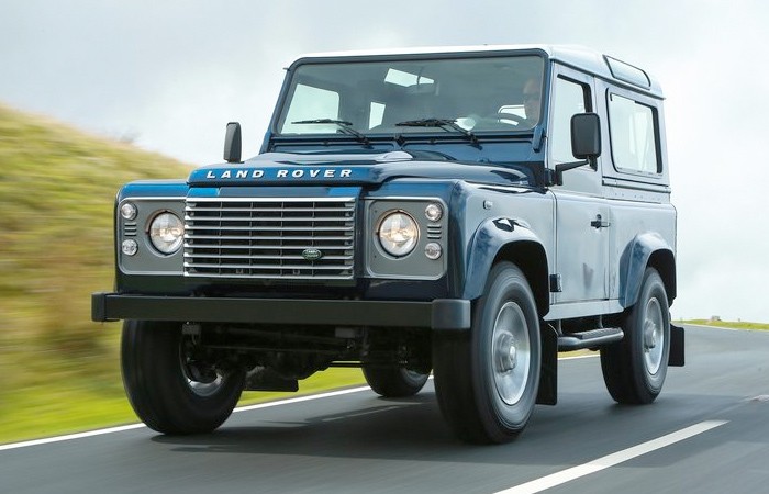 Land Rover Defender 車款 2015 年停止生產