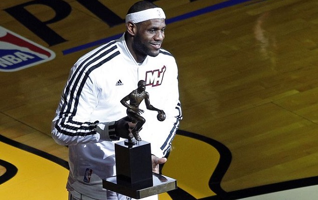 2013-14 NBA MVP 上周評選：LeBron James 落居第二位