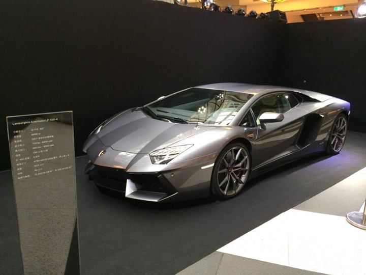 Lamborghini 紀念限量車款展覽 @ 台北 BELLAVITA