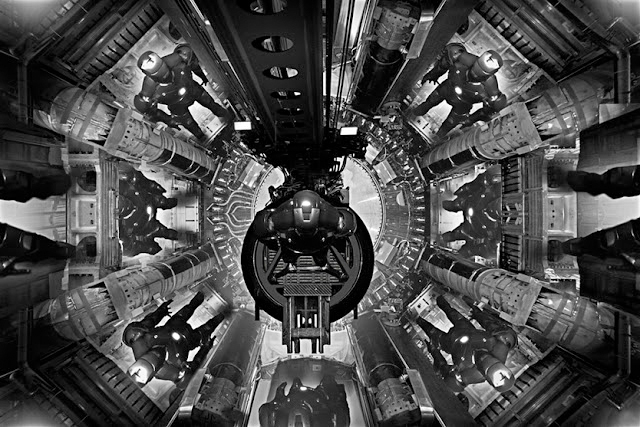 《鋼鐵人3》地下裝甲庫設計首度曝光