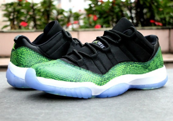 Air Jordan 11 Low “Green Snake” 細節近賞