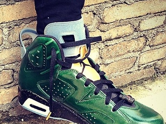 Air Jordan 6 Retro “Champagne Bottle” 首次曝光