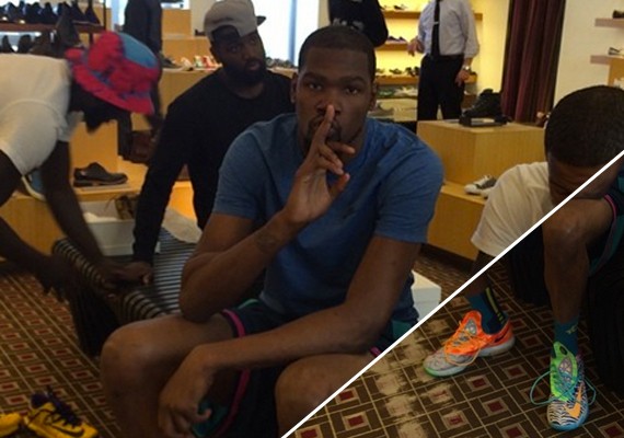 Kevin Durant 著用Nike KD 6 “What the KD”