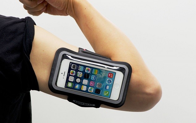 TUNEWEAR 推出 JOGJACKET for Smartphone 新一代運動臂帶