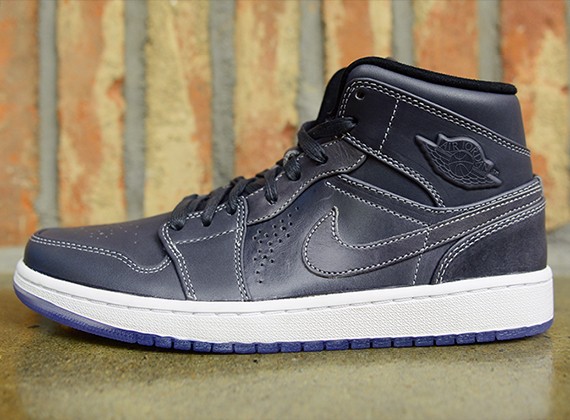 Air Jordan 1 Mid Nouveau “Wolf Grey” 新作公開