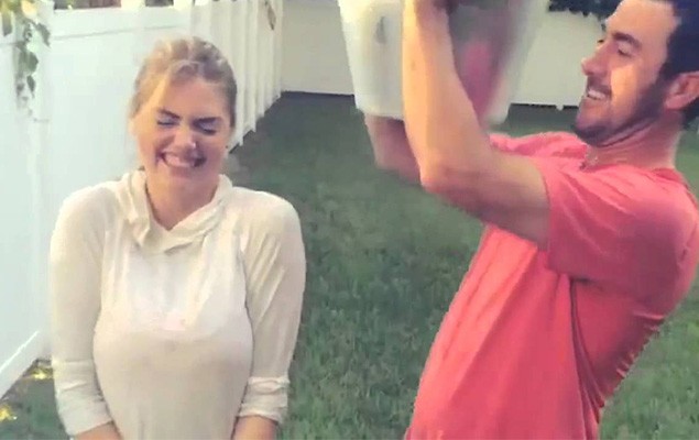 Kate Upton 也濕身！Justin Verlander 與女友一起挑戰冰桶公益！