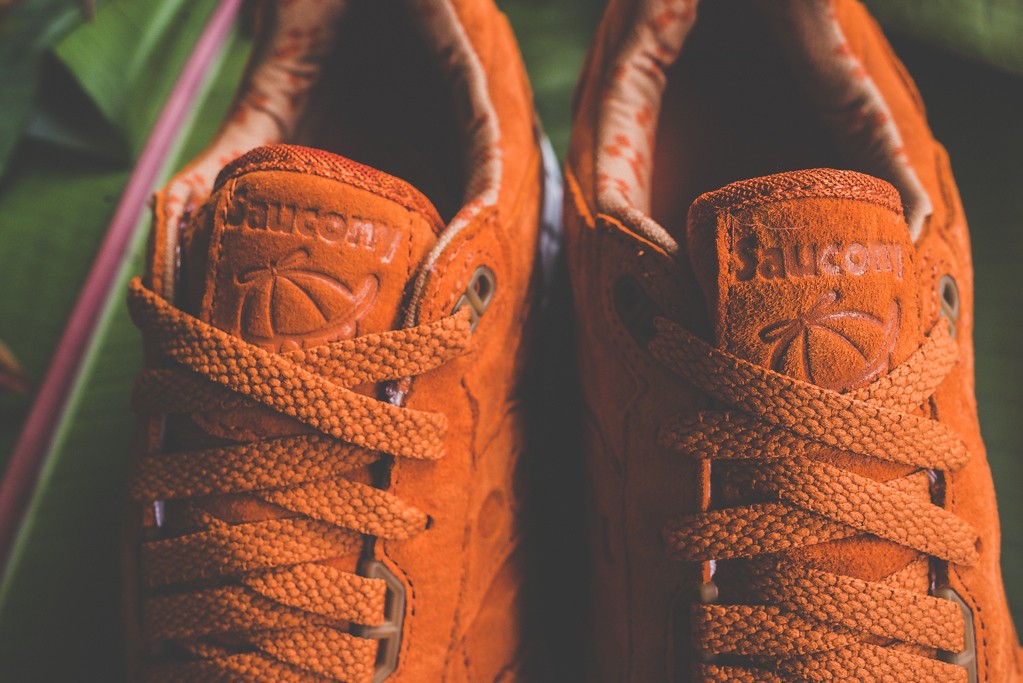 a-closer-look-at-the-play-cloths-x-saucony-shadow-5000-strange-fruit-orange-6