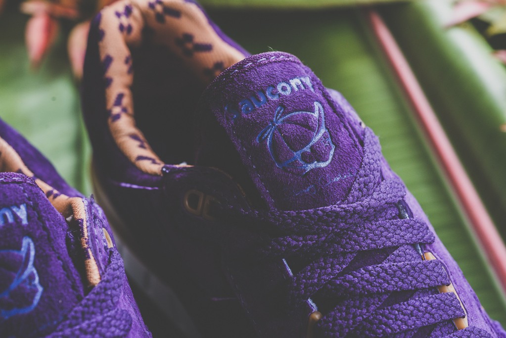 a-closer-look-at-the-play-cloths-x-saucony-shadow-5000-strange-fruit-orange-7