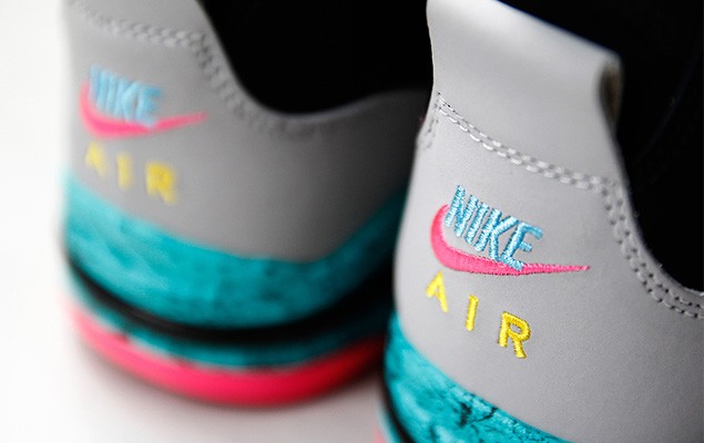 a-closer-look-at-the-nike-air-command-force-lack-wolf-grey-hyper-jade-hyper-pink-7