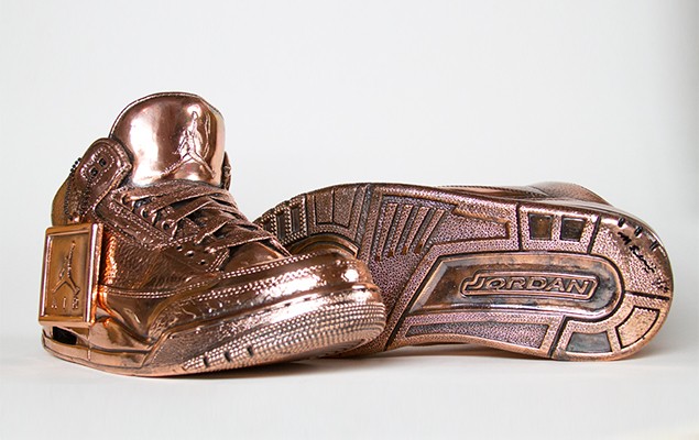 是球鞋還是藝術品？特製 Air Jordan「Bronze」鞋作亮相