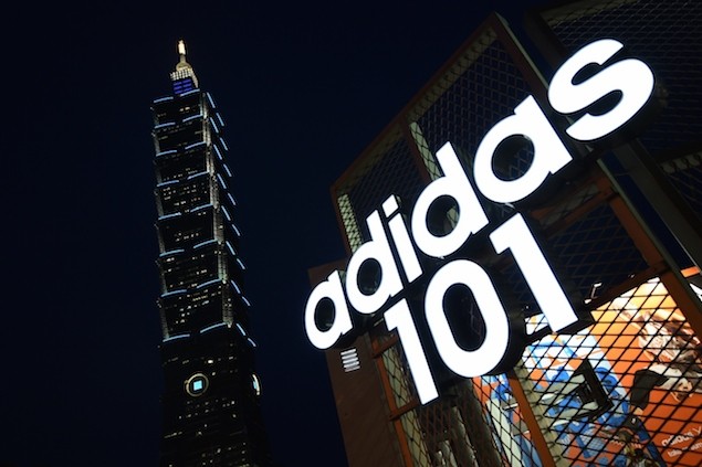 adidas Running Expo延續自2013年廣受好評的adidas RUNNING LAB TAIPEI，今年增設更多元的體驗服務，盛大移師至adidas 101 球場