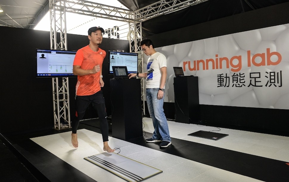 4.adidas 10 大路跑備戰攻略(三)- RUNNING LAB footcsan足測