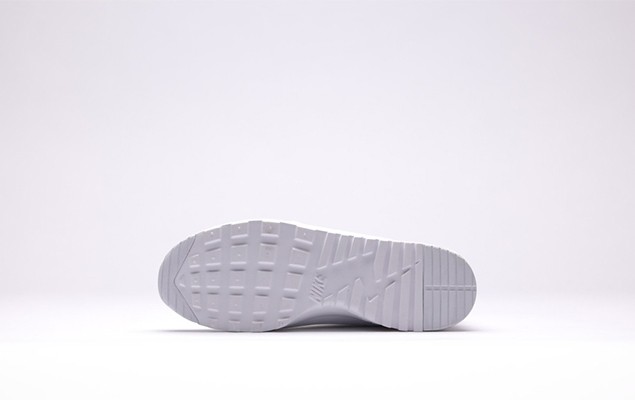 afew-store-sneaker-nike-wmns-air-max-thea-white-white-14