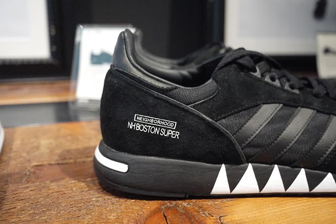 2015 合作率先曝光！NEIGHBORHOOD x adidas Originals Boston Super