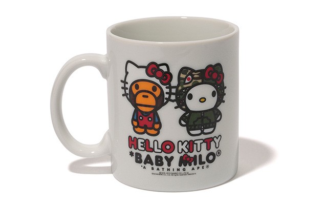 hello-kitty-x-a-bathing-ape-2014-capsule-collection-12