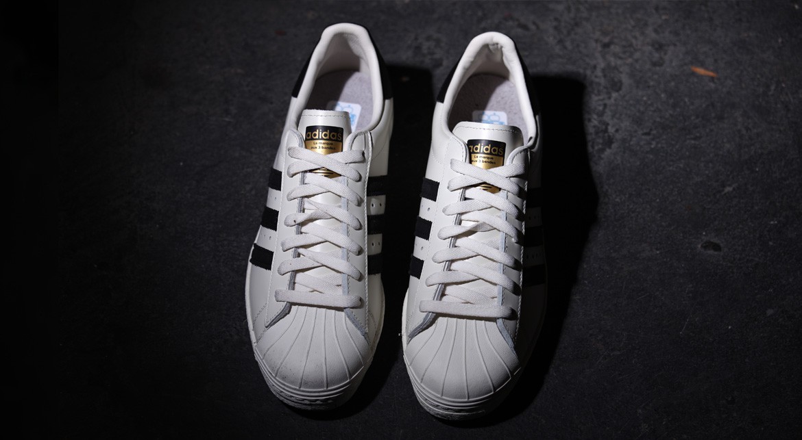 afew-store-sneaker-adidas-superstar-80s-dlx-vintage-white-s15-st-coreblack-offwhite-18