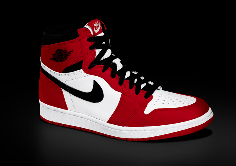 Nike Air Jordan 1 High “Chicago” @ 5.30.2015 / US$160