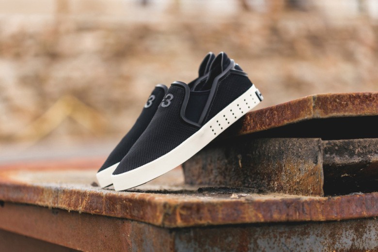 Y-3 Laver Slip-On 全新懶人鞋設計式樣