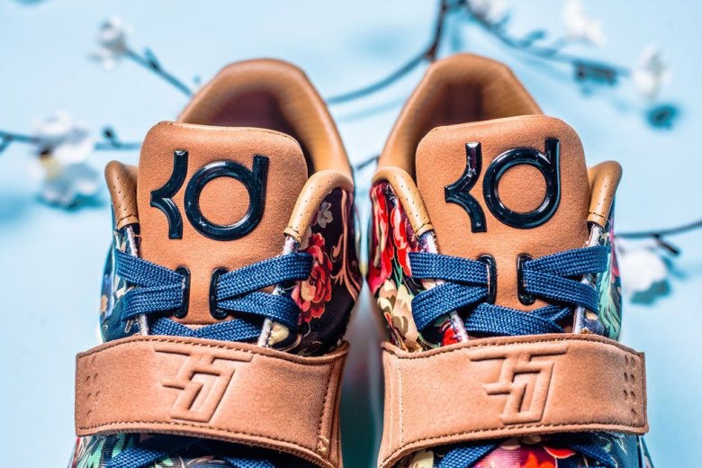 a-closer-look-at-the-nike-kd-vii-ext-floral-qs-5