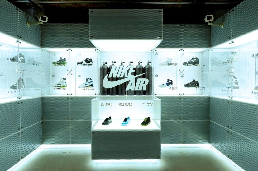 Nike Inside Access Studio Panel展出了由80年代至今天的多款經典設計 (1)