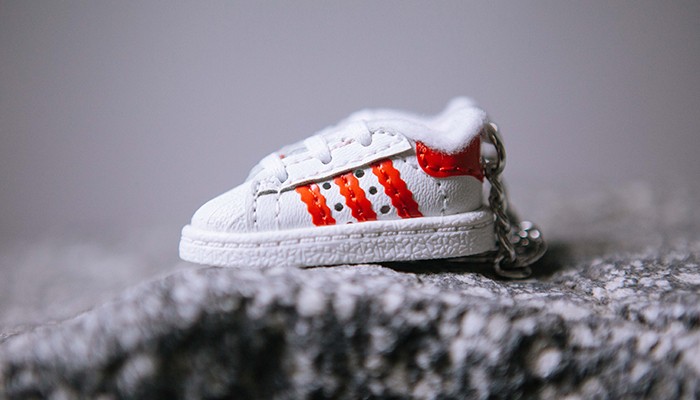 贈獎活動 / Q 到爆！adidas Originals Superstar 鑰匙圈