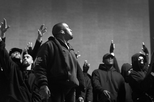 一鏡拍到底，Kanye West 《All Day》 MV 非官方完整版流出