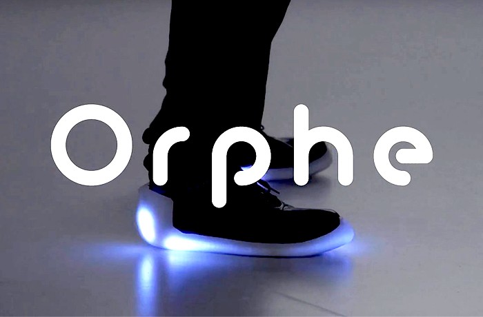 未來時尚趨勢！日本研發出能傳導「炫光」的科技鞋履