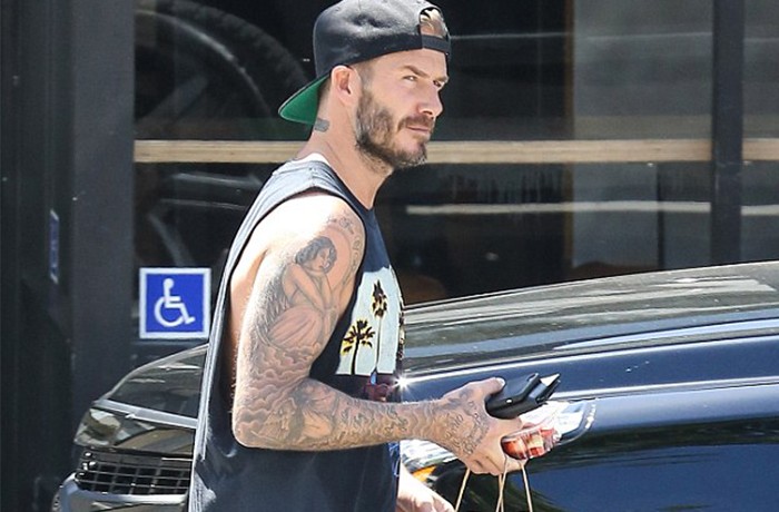 解剖名人穿搭 / 夏日特輯！David Beckham “ 超隨性 ” 日常走街造型