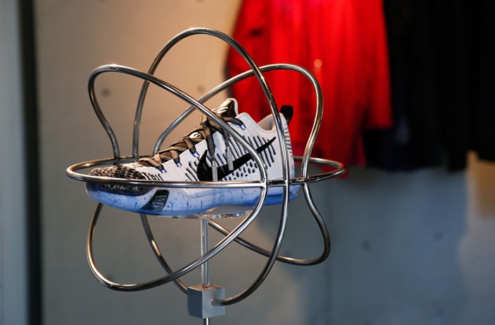 米蘭首賣！Nike Lab Kobe X Elite Low HTM 裝置藝術
