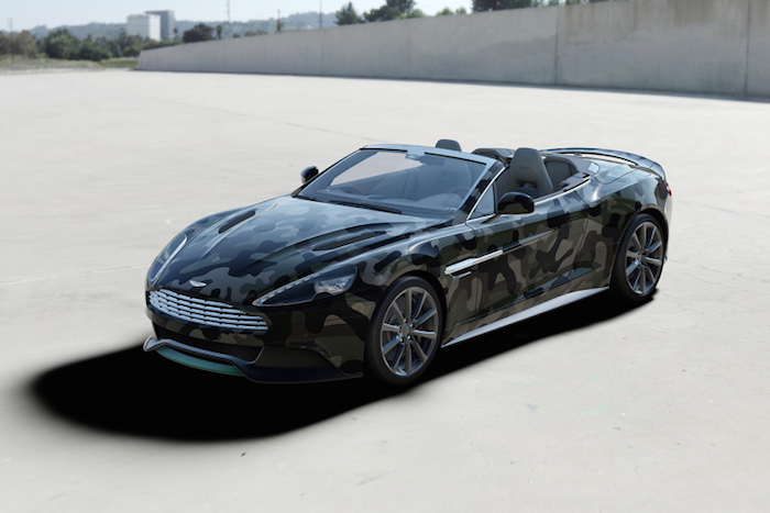 Valentino 為 Cash & Rocket 定製 Aston Martin Vanquish 特別版跑車 飛旋登場