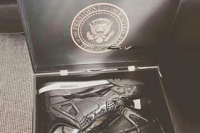 總統要穿就會比較屌？傳聞 Nike 贈予歐巴馬客製 11Lab4