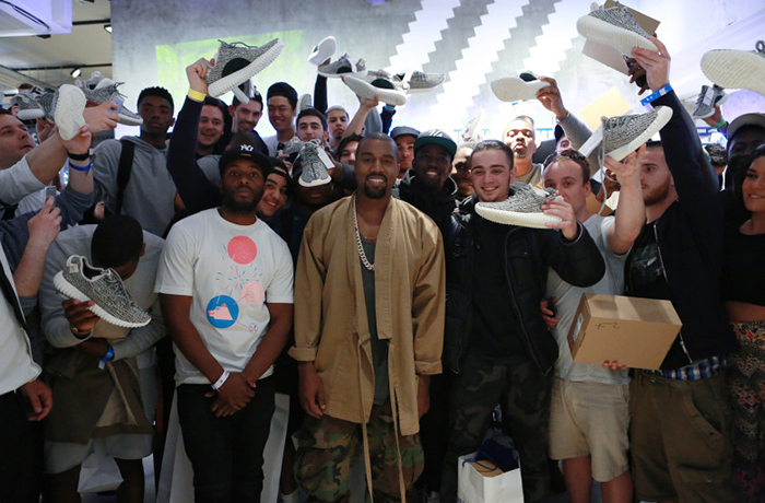 Kanye West 親臨 adidas Originals Yeezy Boost 350 倫敦發售現場！