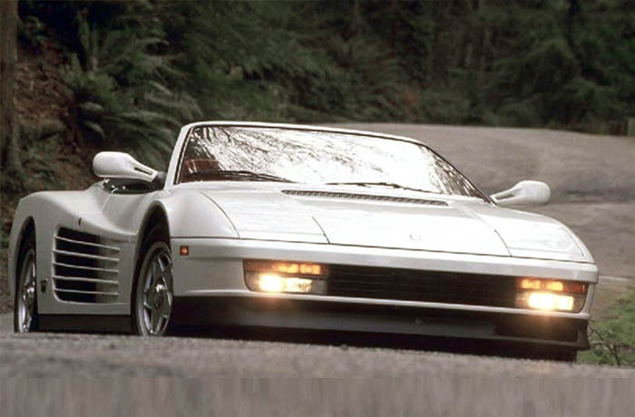 1986 年電影「邁阿密風雲」老味道法拉利車款 Testarossa 將進行拍賣