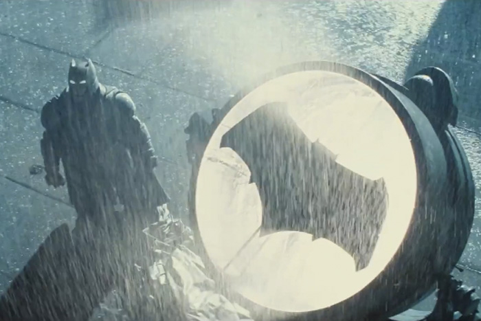 《蝙蝠俠對超人：正義曙光》三分半鐘電影預告曝光！