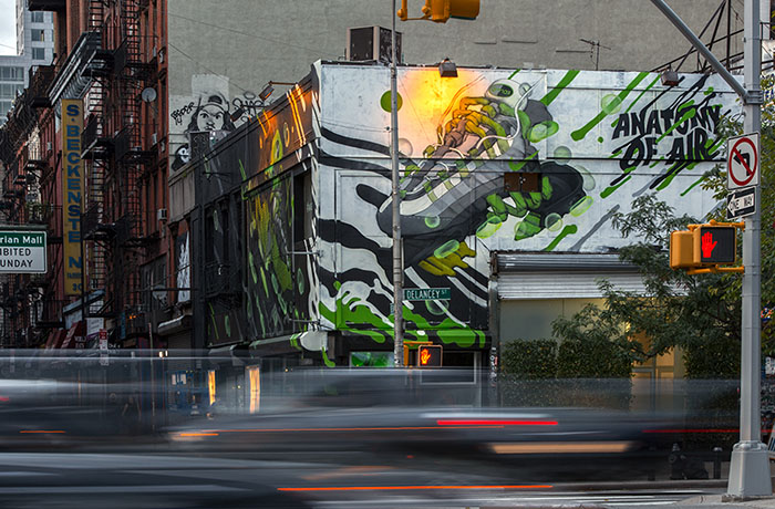 Nike Air Max 95 的大型街頭藝術在紐約！