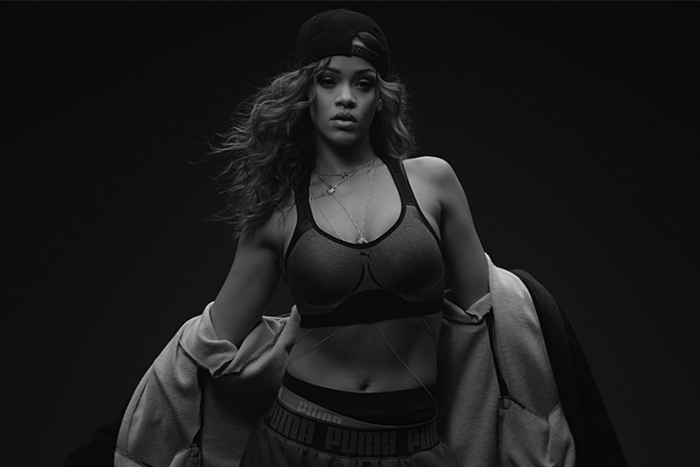 Rihanna 首波 PUMA 形象影片正式推出，身穿 Bra Top 霸氣宣示：我，就是主宰世界舞台的中心