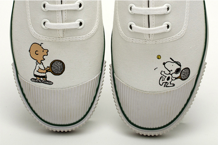 《Peanuts》65 周年與 Bata Tennis 發出聯乘鞋款